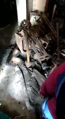 मधुबन: एक दुकान में आग लगने से लाखों का नुक़सान#Mau#Madhuban#Dubari#Maryadpur #Rampur