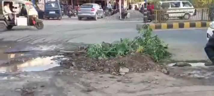 चित्तौड़गढ़: प्रताप नगर में खोदे गए गड्ढों को नहीं भरने से क्षेत्रवासियों को हो रही परेशानी﻿ #जन_समस्या