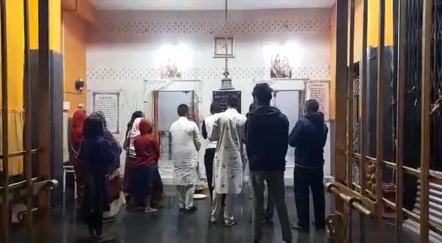 रायपुर: जब 25 #दिसम्बर को पूरी दुनिया #क्रिसमस मना रही थी, #रायपुर में #भगवा के दीवाने #भारत माता की आरती सजा रहे थे।।