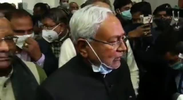 बिहार सरकार जनता की सेवा में तत्पर है,कोई कुछ बोलता है तो बोलता रहें,हम काम करते रहेंगे―श्री नीतीश कुमार जी
#चन्दन यादव