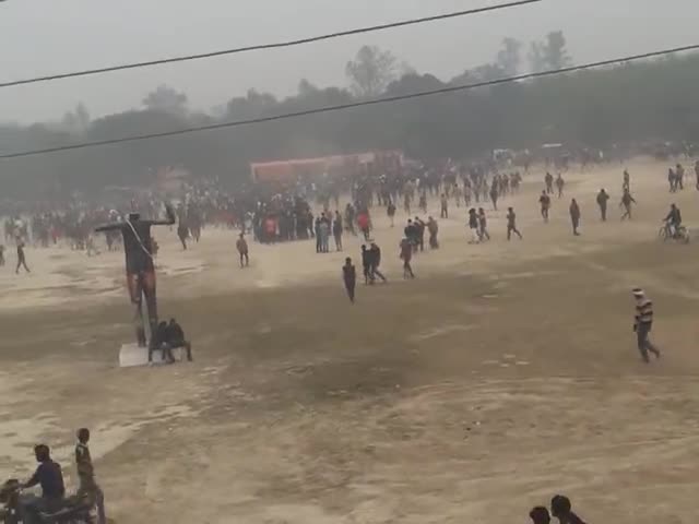 प्रयागराज: एजीसीएस मैच के फाइनल मुकाबले में अलावलपुर में मारधाड़ 11 को हराया और फाइनल का खिताब अपने नाम किया #AGCSCUP #prayagraj