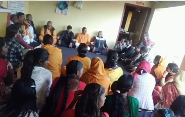 गढ़वा: शहर के कल्याणपुर स्थित गायत्री शक्तिपीठ स्थल पर वार्षिक गोष्ठी का हुआ आयोजन #गायत्री_परिवार #गोष्ठी
