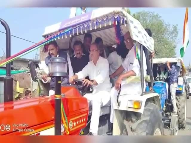 मध्यप्रदेश के किसानों की हुंकार, 
काले कानून वापस ले सरकार....
#StandWithFarmers #TractorRally #BudhniNasrullaganj
