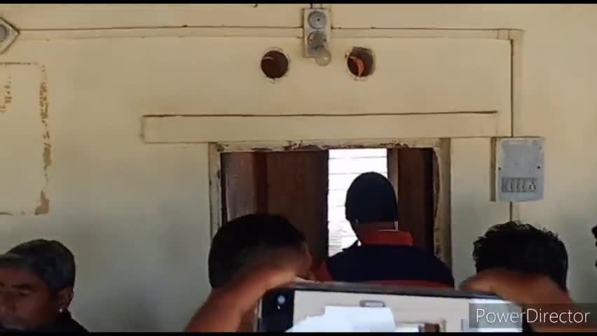 सुमेरपुर: गोगरा के राजपुरा गांव में एक युवक ने फंदा लगाकर की आत्महत्या
#sucide