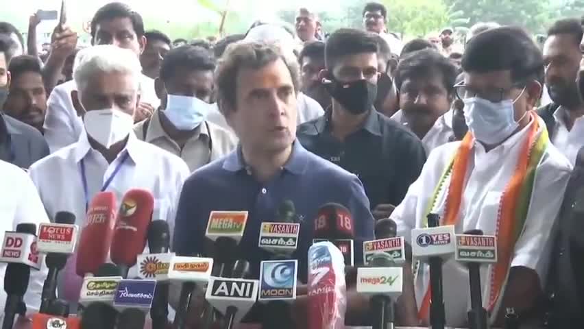 Mark my words, take it from me, the Government will be forced to take back these farm laws: RahulGandhi 
#NSUIRTICELL