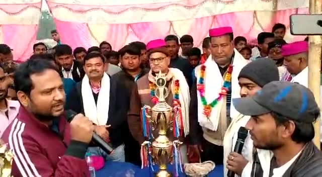 #बूढा_बाबा_क्रिकेट क्लब #घनश्यामपुर टूर्नामेंट का आज फाईनल मुकाबला रजवागियारी वनाम गौरहेल के बीच खेला गया ।
#रजवगियारी न
