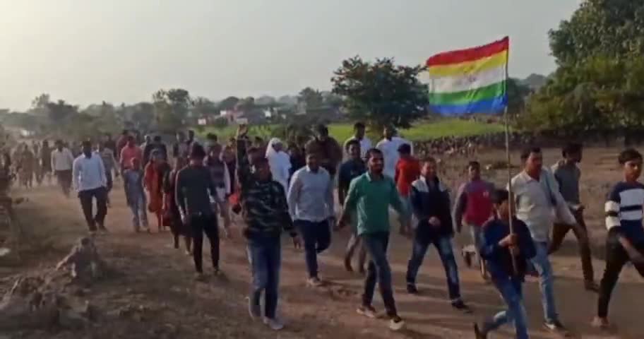 शाहगढ़: ग्राम - तिगोडा ,की जैन समाज ने बडी संख्या मे की माता जी की भव्य आगवानी #news #bundelkhand #jainism #apnabundelkhand