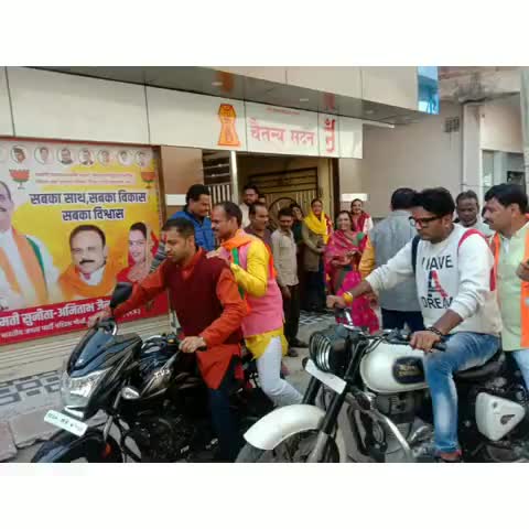 भाजपा जिला अध्यक्ष अमित नुना का जन्मदिन कन्या पूजन करके मनाया सुनीता अमिताभ जैन के निज निवास चैतन्य  सदन पर#celebration