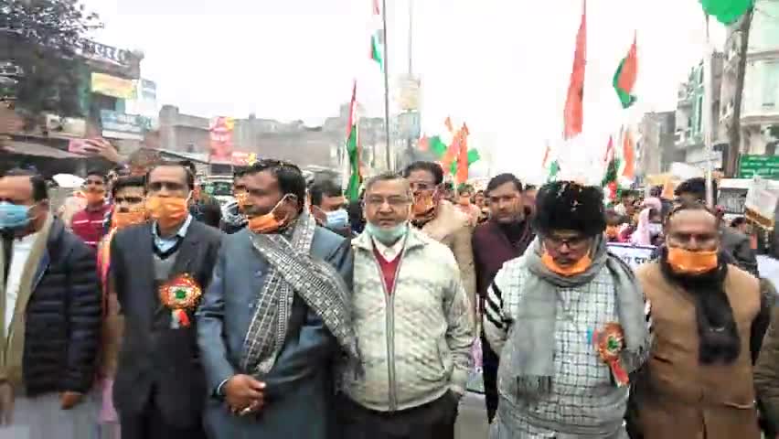आज #बांगरमऊ में अखिल भारतीय विद्यार्थी परिषद द्वारा आयोजित #तिरंगा_यात्रा कार्यक्रम में।