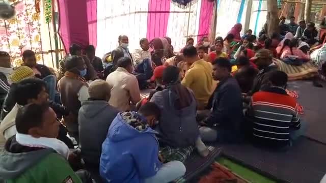 जशपुर: जशपुर में 27 दिनों से जारी हड़ताल को ग्राम पंचायत के सचिव ने लिया वापस, छाई मायूसी #हड़ताल #ग्राम_पंचायत _सचिव