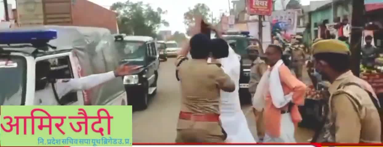 तलवारों की धारो पर इतिहास हमेशा बनता है जिस ओर जवानी चलती है उस और जमाना चलता है!
#आमिर_जैदी
घाटमपुर
