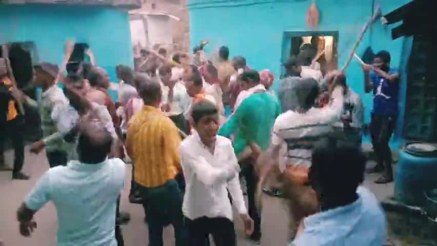 कोटा: कोटा ग्राम पंचायत गिरजाबन्द-नवागांव में छेरछेरा के पावन पर्व पर डंडा-नाच के साथ लोग उत्साहित दिखे
﻿#छेरछेरा