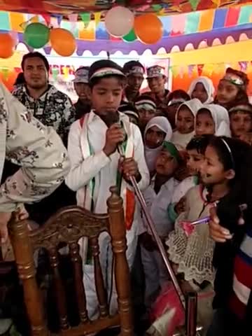 26 जनवरी के अवसर पर छोटा शायर उमर फारूक।
#ShayarUmarFaruk #MdAnwar