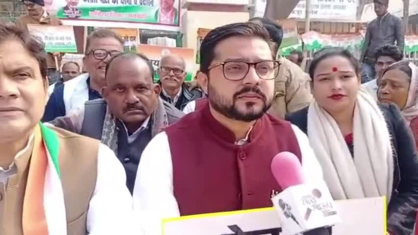 पेट्रोल-डीजल और रसोई गैस के दामों में लगातार हो रही वृद्धि के खिलाफ बाराबंकी में धरना प्रदर्शन किया: #TANUJPUNIA