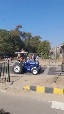 #supportpeacefultractorparade  in panchkula #support #IStandWithFarmers ﻿
