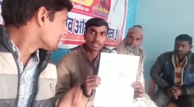 महसी: पीड़ितों ने बताया कि हमारा मकान जल गया है जांच होने के बावजूद नहीं मिला मुआवजा, मुआवजा की मांग
#shivam giri#up#cm#jila