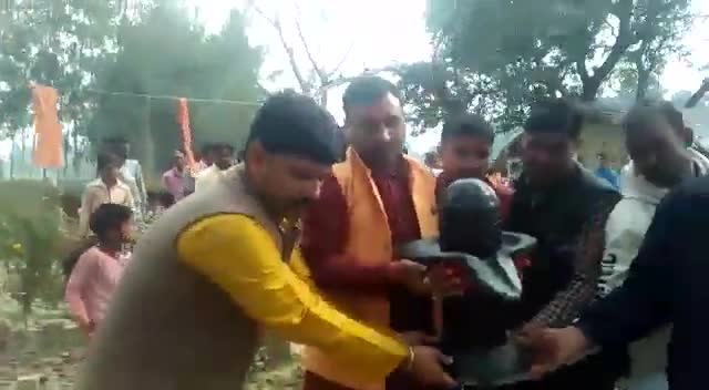 महादेव     
भोलेनाथ के मंदिर की स्थापना 
#267_रामनगर_बाराबंकी