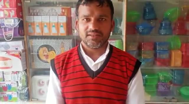 पूरनपुर: शेरपुर कला गांव के बीचो बीच पुराना तालाब जो गांव के लोगों ने के सौंदर्यकरण की मांग की मांग।  #सुनिए इनकी जुबानी