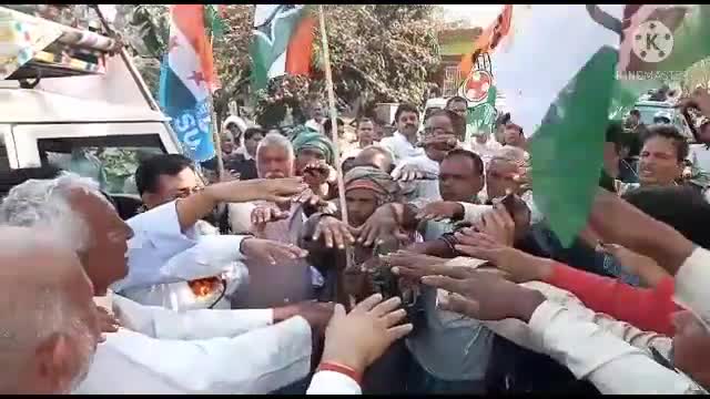 त्रिवेणीगंज: त्रिवेणीगंज में कांग्रेस के महासचिव सह बिहार प्रभारी भक्त चरण दास ने निकाली पद यात्रा #पद_यात्रा