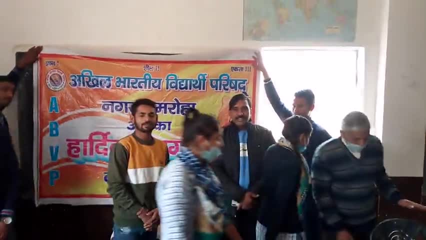 #ABVP के बारे में बताते हुए साक्षी देवी इण्टर कॉलेज प्रबन्धक #कौशल सक्सेना जी