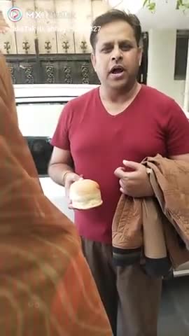 इस दुनिया में सबसे बड़ा योद्धा, माँ होती है।
#KGF
#vocalforlocal
