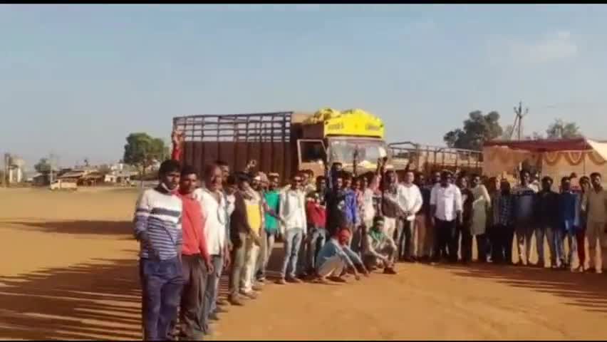 वारासिवनी: वारासिवनी में ट्रांसपोर्ट यूनियन ने शुरू की 3 दिवसीय हड़ताल, माल भाड़ा बढ़ाए जाने की है मांग #हड़ताल