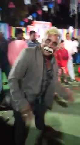 #ऐसा डांस अब देखने को कहा मिलता हैं।