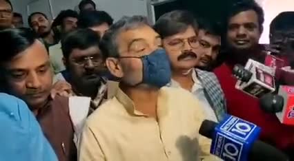 #रालोसपा कार्यालय, पटना : पार्टी के समर्पित साथियों के साथ नौवें #रालोसपा_स्थापना_दिवस समारोह