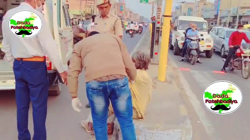 फतेहाबाद: लालबत्ती पर सरेआम अपने पिता को छुड़वा ले गया ये लड़का। पूरा वीडियो देखें। plz follow #Dada Fatehbadiya