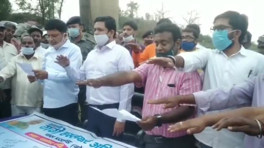 चंदनकियारी: नमामि गंगे कार्यक्रम के तहत तेलमच्चो घाट गंगा आरती...
#StarNews18