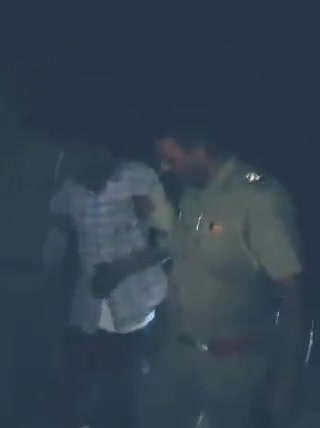 बेहट: कलसिया रोड पर मुठभेड़ के बाद 4 गौतस्कर गिरफ्तार, 2 बदमाश व दरोगा घायल, तमंचे, बीफ सहित काटने के उपकरण बरामद #मुठभेड़