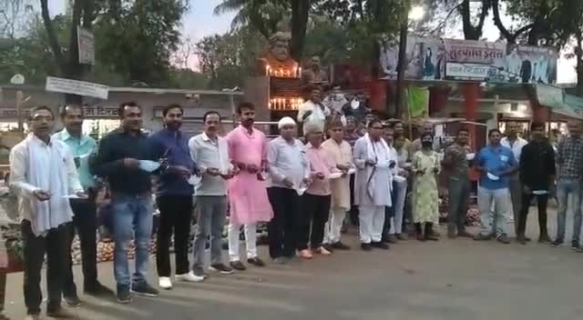 #मेरी_सुरक्षा_मेरा_मास्क

सावधानी ही कोविड को नियंत्रित कर सकती है :

कोठी:- बस स्टैंड कोठी मे