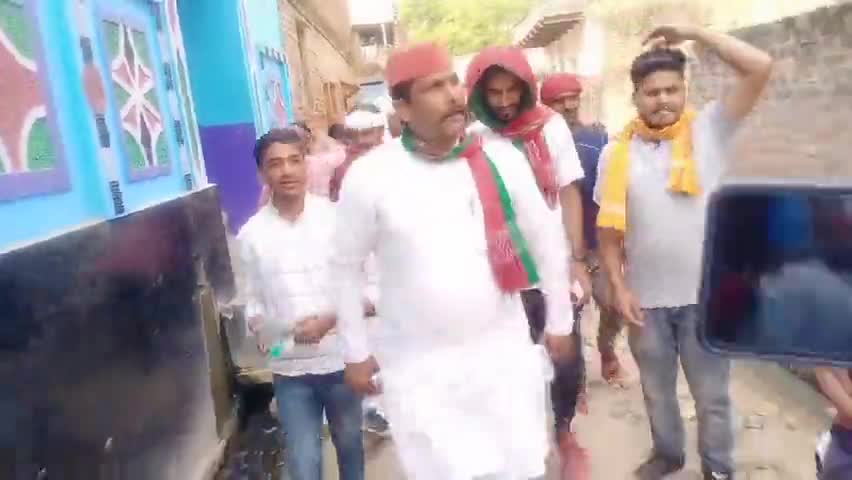 युवाओं नौजवानों के उत्साह को सौ सौ सलाम 
#जयअखिलेश~#जयसमाजवाद
#अंजनी_सिंह प्रत्याशी जिलापंचायत सदस्य सेक्टर -3
धानापुर