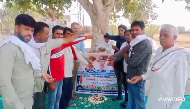 #शहीदों के सम्मान में श्रदांजलि सभा किसान समस्याओं को लेकर एसडीओ को दिया ज्ञापन