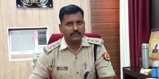 आगरा: तमंचे की फैक्ट्री पर आगरा पुलिस का छापा पंचायत चुनाव को लेकर बदमाश कर रहे थे तमंचा सप्लाई की तैयारी#मोहसिन खान आगरा