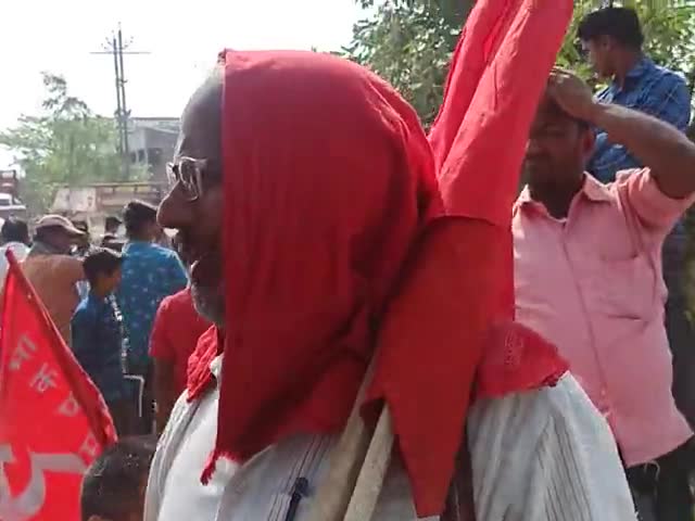 भाकपा कार्यकर्ता द्वारा त्रिवेणीगंज बंद किया गया #भारतबंद