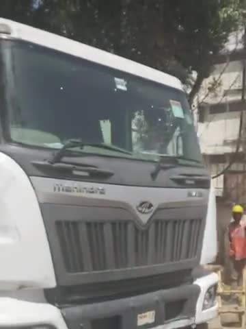 Lucknow Sewer work by SUEZ
#सीवर #सफाई #सुएज #लखनऊ 
#SuperSuckerMachineWork#