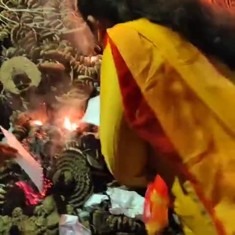 गुरुग्राम: Burnt the #FarmLaws in #HolikaDahan at Jharsa village today.