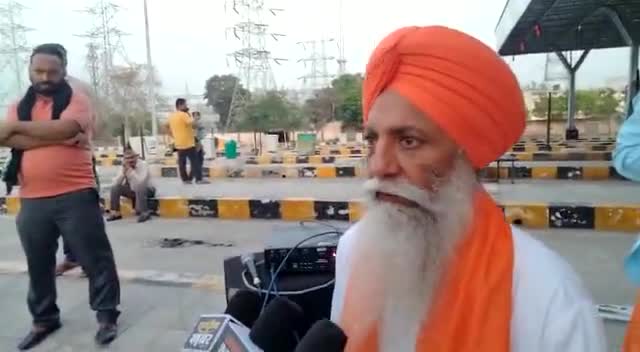 बरवाला: GURNAM SINGH CHARUNI KAL NAGAL TOLL PAR AAYE 28 MARCH 2021  #KISANEKTAZINDABAD
