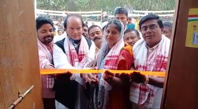 #आसाम_चुनाव में ऑब्जर्वर
#पूर्व_मंत्री_अब्दुलसग़ीर_खान प्रत्याशी चुनाव कार्यालय का किया #उदघाटन।