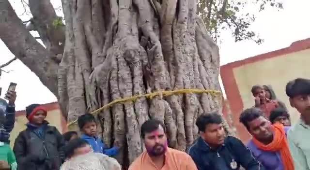 #जोगीरा सारारारा होली की हार्दिक शुभकामनाएं#होलीका_दहन #विष्णुभक्त_पहलाद_होली की हार्दिक शुभकामनाएँ बधाईं
:युवानेता सूरज