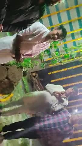 "उड़ने दो #रंगों को इस #बेरंग जिंदगी में....
एक त्यौहार ही तो है, जो हमे "#रंगीन" बनाता है..."

होली की हार्दिक शुभकामना