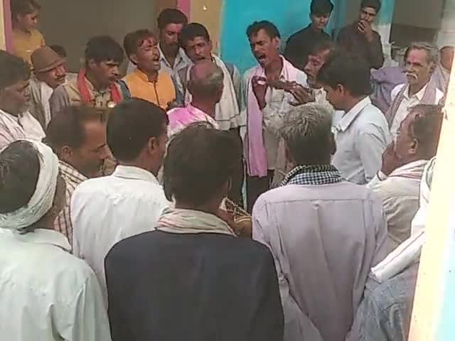 गांव का प्रोग्राम होली के सुभ अपसर पर 
देशी फाग 
#फाग