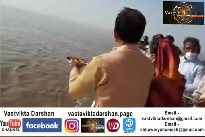 गुजरात नर्मदा-सागर संगम स्थल सपत्नीक पहुँच कर की पूजा #shivraj_singh_chouhan #news_update #news #latestnews VD