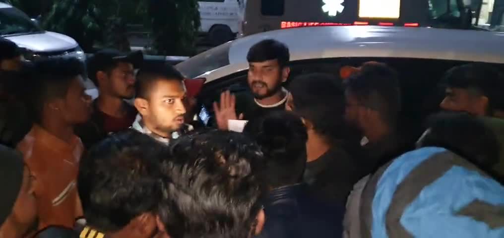 अप्रेंटिस प्रशिक्षु छात्रों के समर्थन में कोरबा गेवरा #secl के मुखयालय घेराव के दौरान