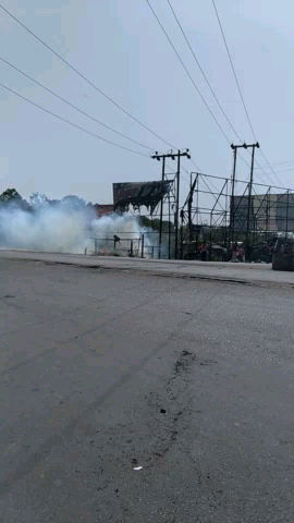 नवगछिया: naugachia zero mile mein short circuit lagne ke kaaran kirani jhopdi mein aag lagi
#naugachia #bhagalpur#bihar #mmbosse