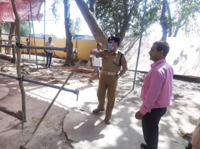 ASP श्रावस्ती ने त्रिस्तरीय पंचायत चुनाव के दृष्टिगत नामांकन स्थलों का लिया जायजा। #Shravastipolic #Uppolic #election
