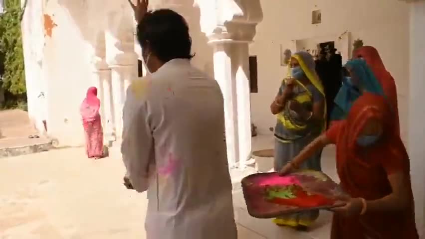 गुना नगर: पूर्व कैबिनेट मंत्री श्री जयवर्धन सिंह बाबा साहब रंग पंचमी पर होली खेलते हुए##जयवर्धन सिंह बाबा साहब 🙏🙏