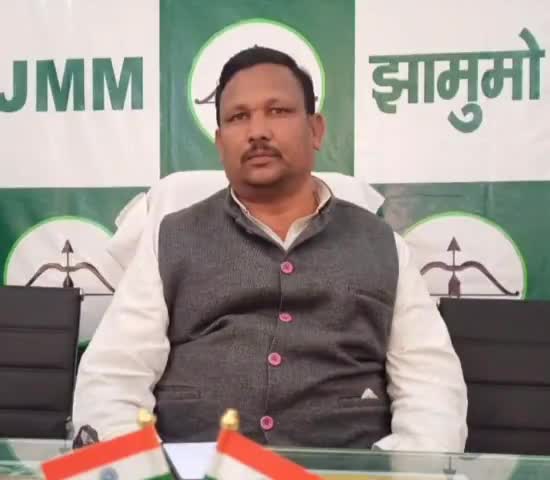 गढ़वा: बिसुनपुर स्थित जेएमएम के जिला कार्यालय में जेएमएम ने की प्रेसवार्ता, भाजपा पर बोला हमला #जेएमएम