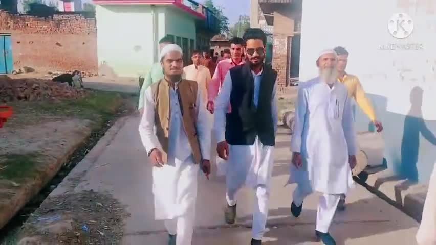 उम्र थका सकती नहीं,ठोकर  लगे  अनेक। अगर जीत की जिद रही,सौ पर भारी एक।।
  मिशन मिशन 2022  
 #काशिफ़_अंसारी 
#ज़िला_अध्यक्ष